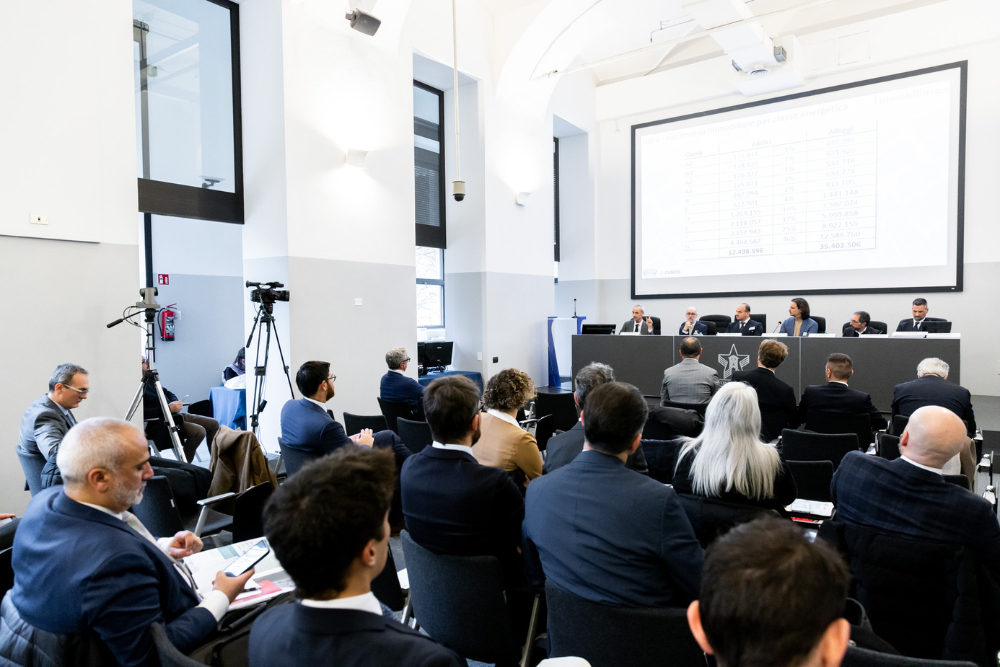 Technology and Green Finance in the management of NPLs and UTPs with underlying Real Estate